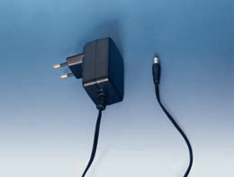 Universal AC adapter for PLT unit  Input: AC 100-240 V, 50/60 Hz